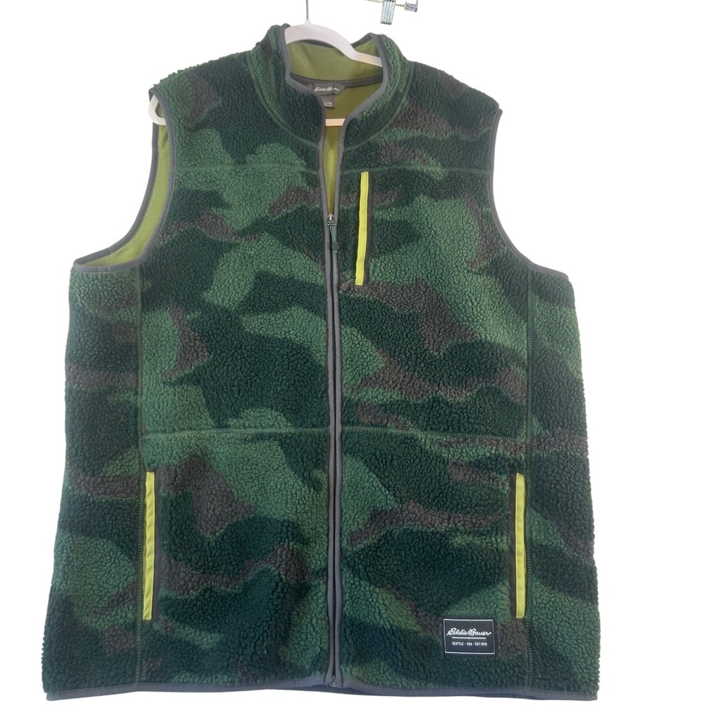 Eddie Bauer Mens TXL Green Camo Sherpa Fleece Full Zip Vest Tall XL Mesh Lined